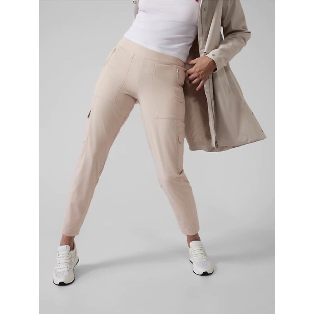 Athleta Beige Skinny Cargo Pants
